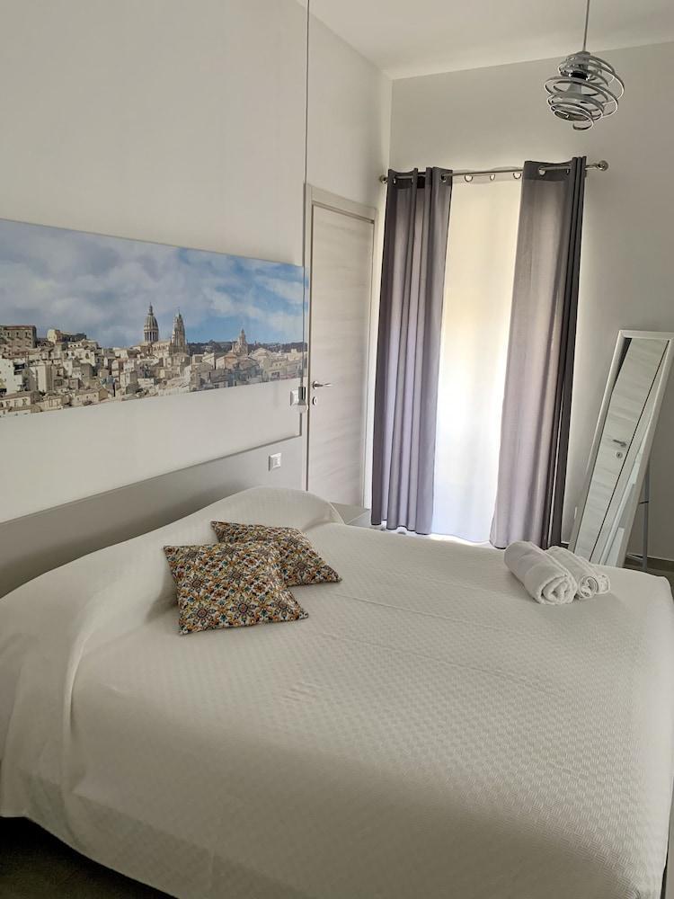 Il Canale Design House Ragusa Eksteriør billede